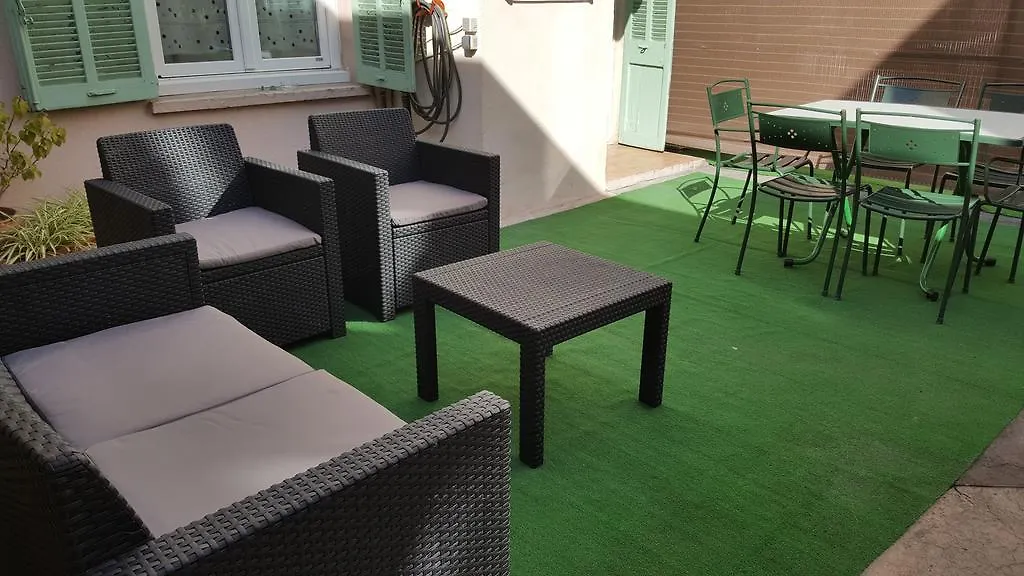 Appartement Studios Parisiens Cannes Frankrijk